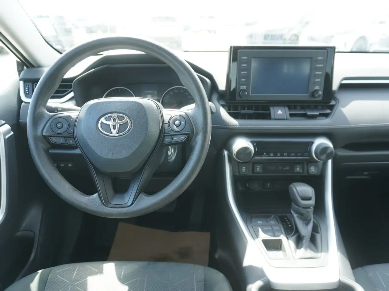 Toyota RAV 4 снимка Toyota RAV 4