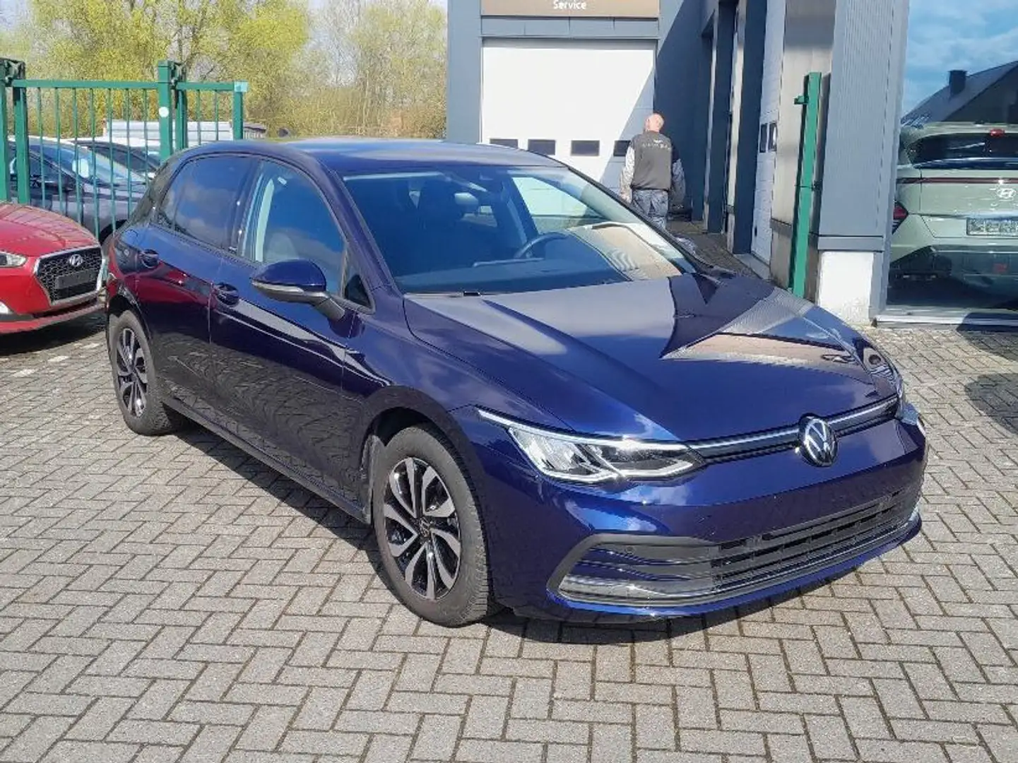 Volkswagen Golf 1.0 eTSI Active OPF DSG MILD HYBRID 7000KM Azul - 1