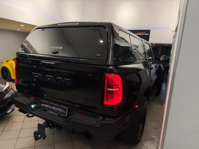 Ram 1500 view 13