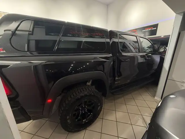 Ram 1500 view 15