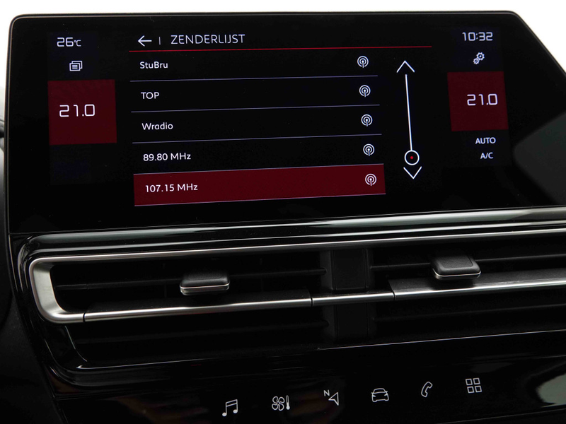 Citroen C5 Aircross 1.2 T 130 Plus | GPS | Camera | Keyless | Alu18 — photo 12