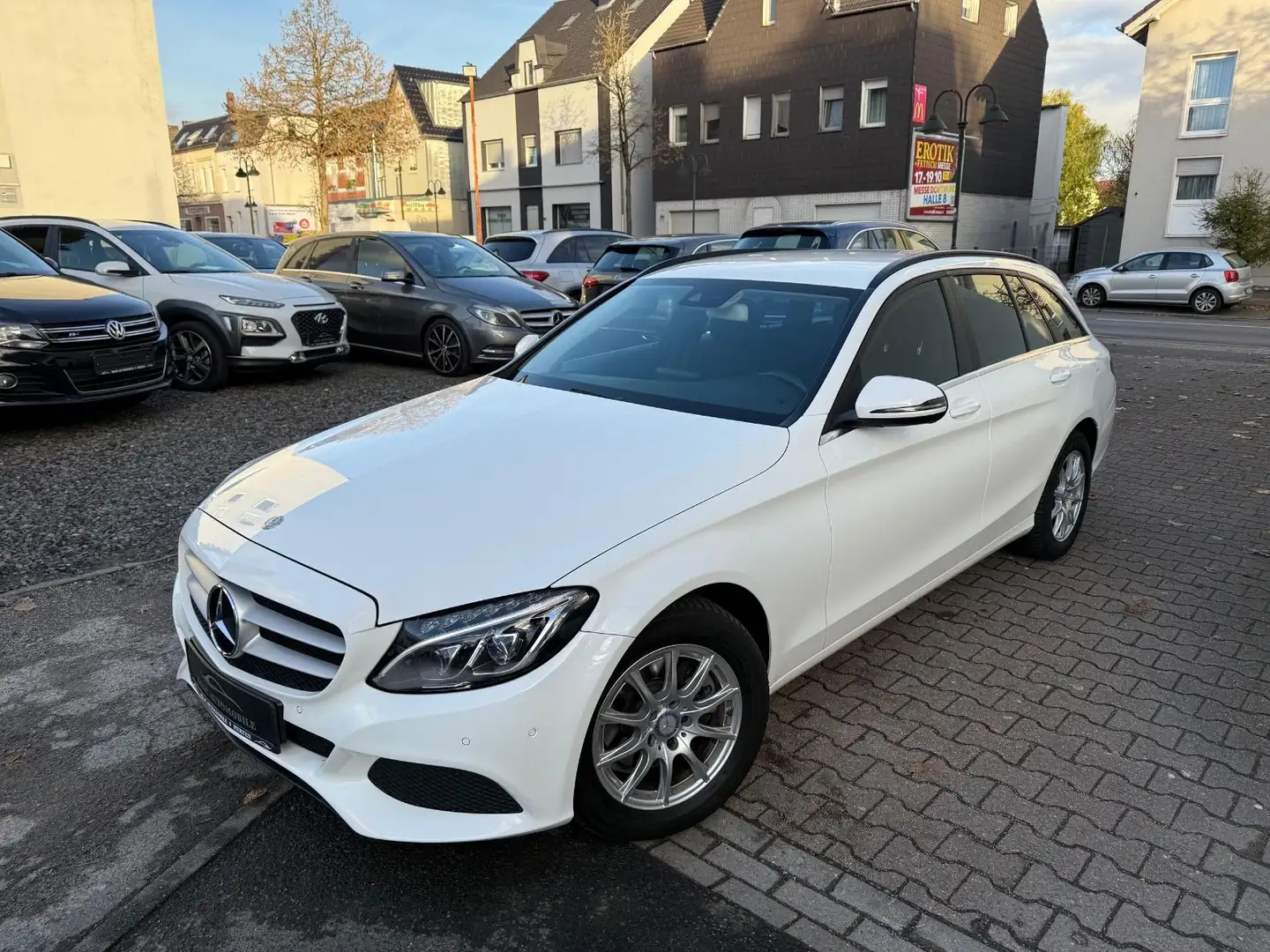 Mercedes-Benz C 200 d G-Tronic Plus 2.Hand*LED*Navi Weiß - 2
