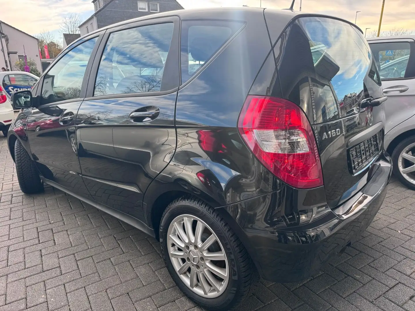 Mercedes-Benz A 160 Automatik Noir - 2