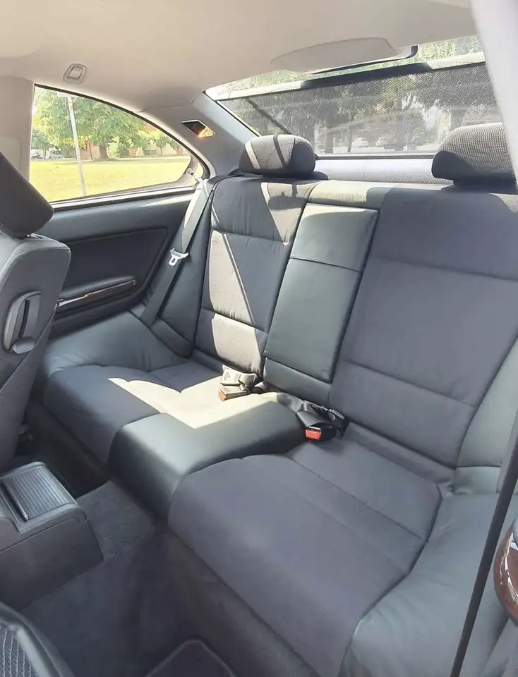 BMW 323i Coupe c/clima auto, foto 7