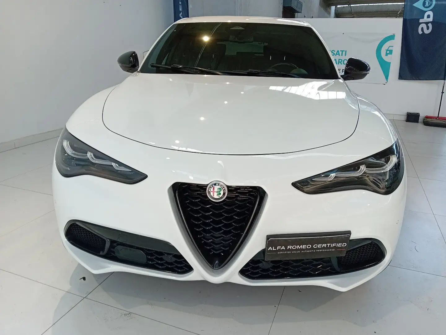Alfa Romeo Stelvio 2.2 Turbodiesel 210 CV AT8 Q4 Veloce Blanc - 2