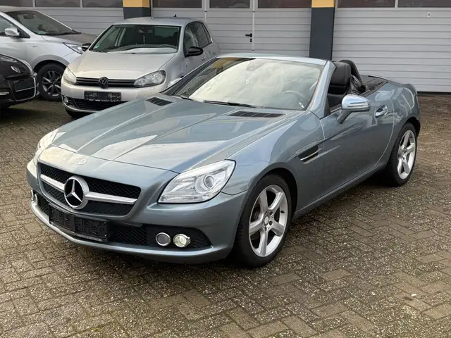 Mercedes-Benz SLK 200 Roadster Efficiency*SHZ*NAVI*LEDER***
