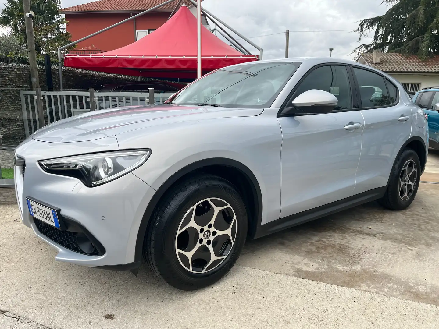 Alfa Romeo Stelvio 2.2 TD 190 cv AT8 Q4 Business Bianco - 1