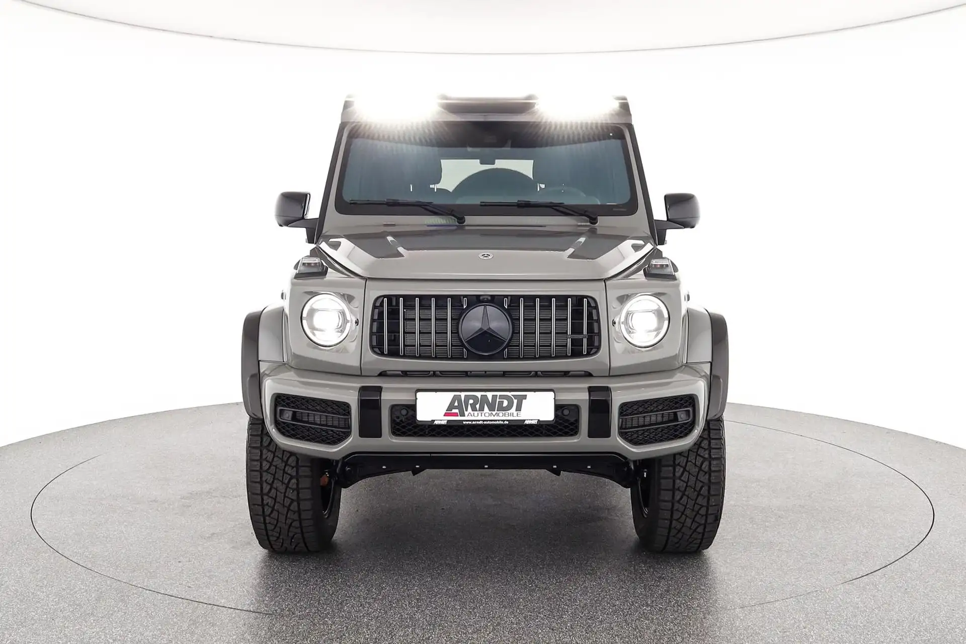 벤츠 G-Class G 63 AMG 2023 회색 사진 3
