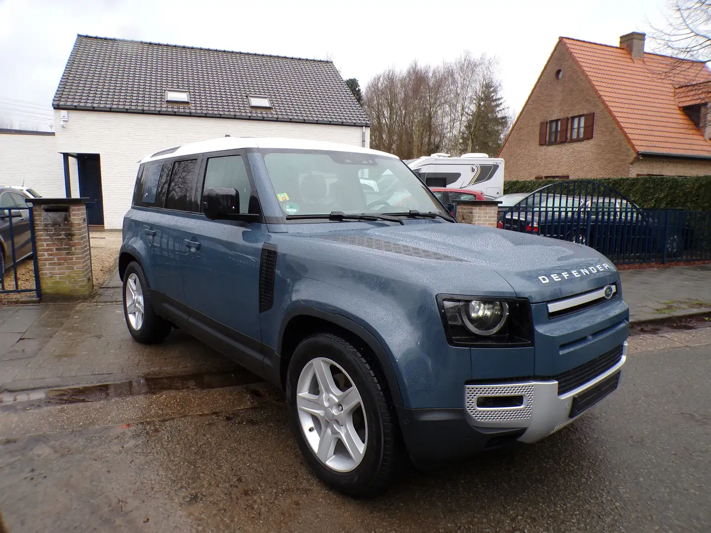 Land Rover Defender 110 2.0 Turbo P300 SE Bleu - 1