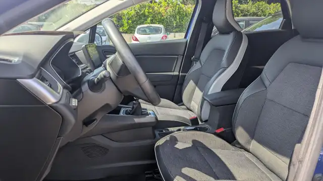 Renault Captur view 15