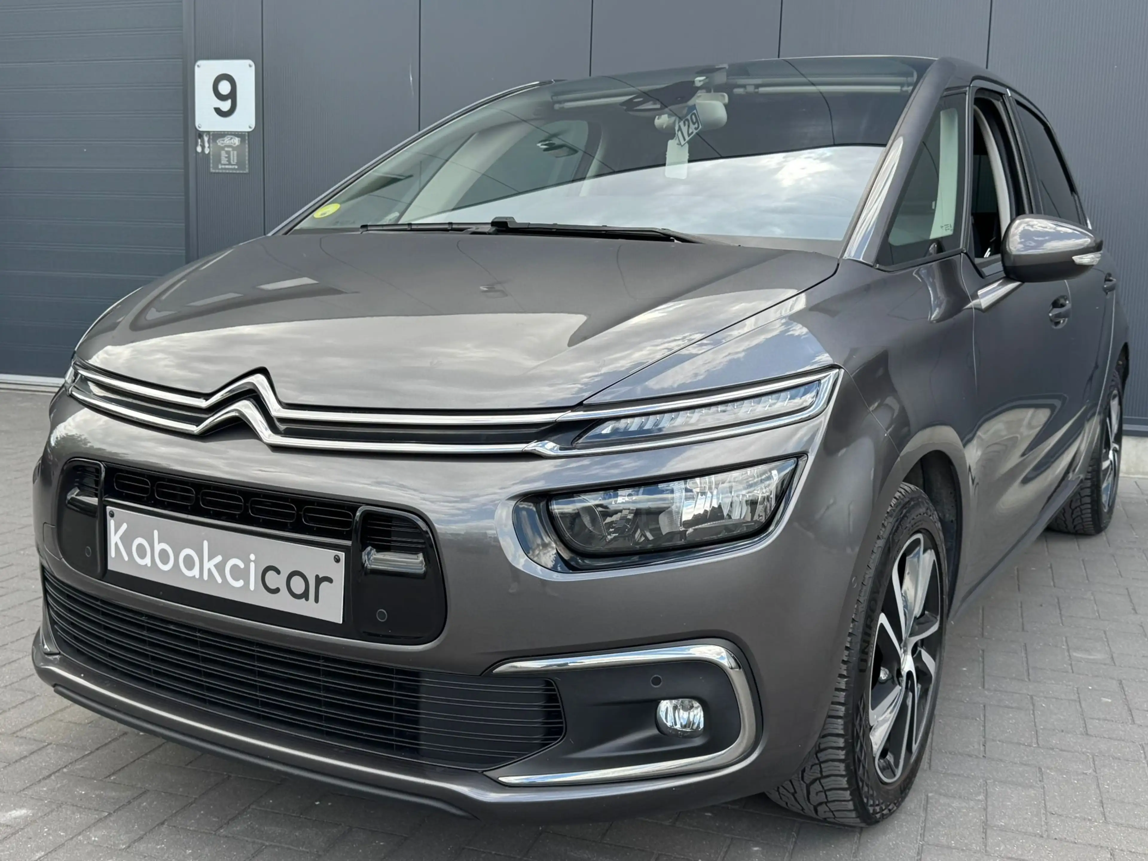 Citroen C4 SpaceTourer 1.5 BlueHDi Business GPS//CARPLAY//CAMERA/GARANTIE — photo 3