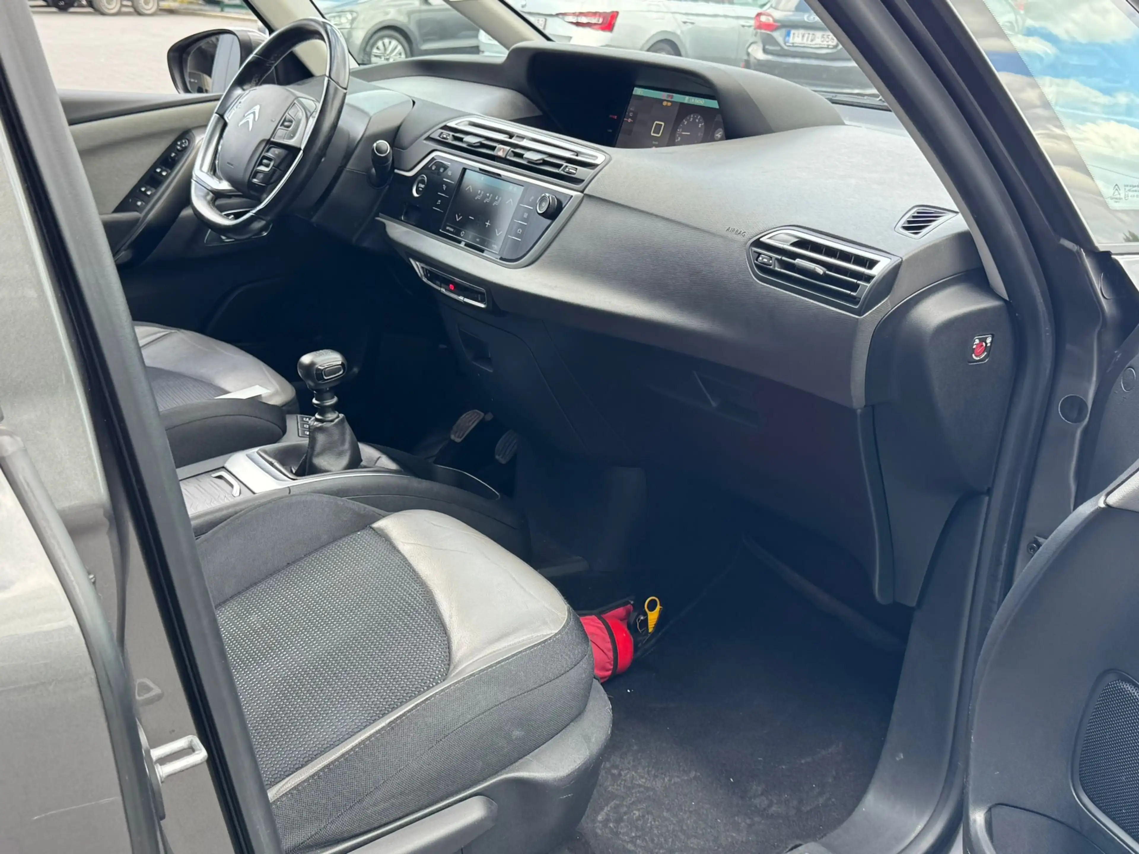 Citroen C4 SpaceTourer 1.5 BlueHDi Business GPS//CARPLAY//CAMERA/GARANTIE — photo 15