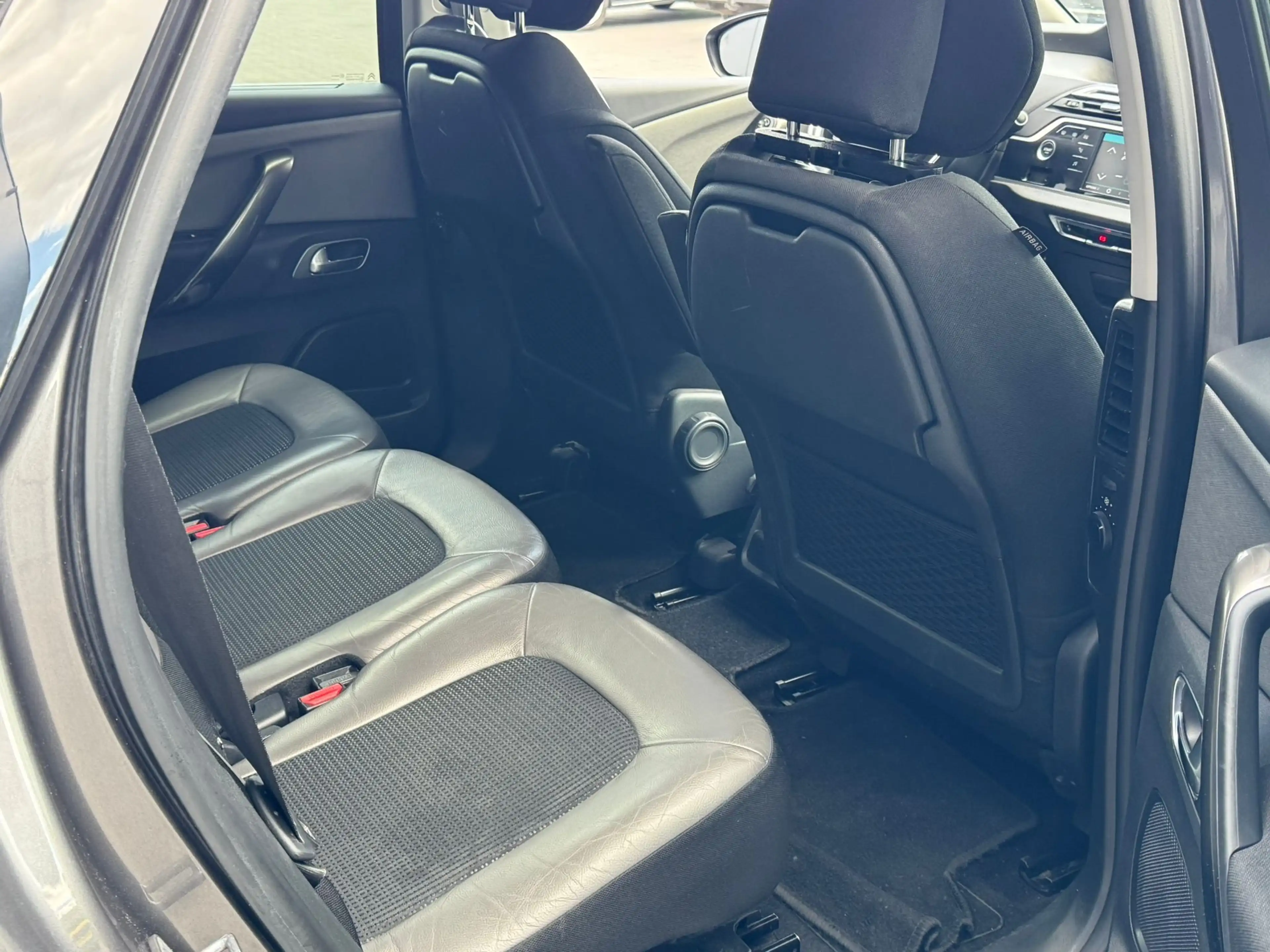Citroen C4 SpaceTourer 1.5 BlueHDi Business GPS//CARPLAY//CAMERA/GARANTIE — photo 14