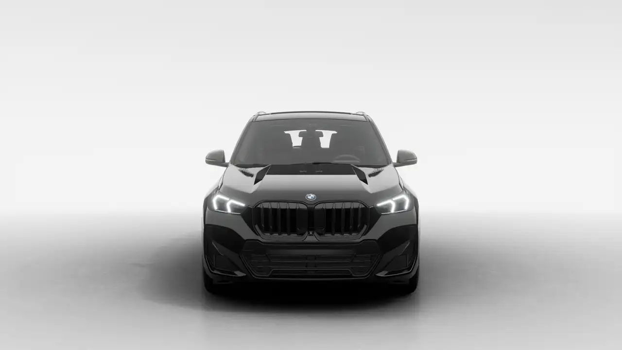 BMW X1 снимка BMW X1