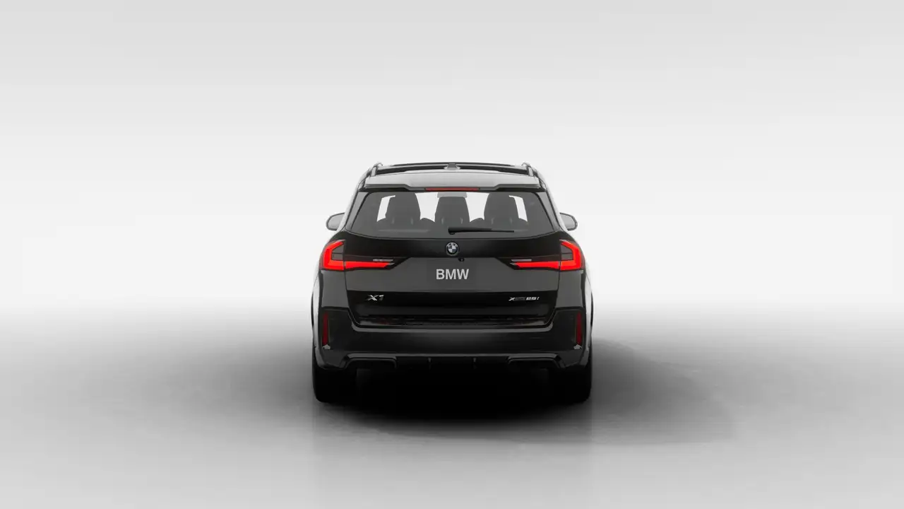 BMW X1 снимка BMW X1
