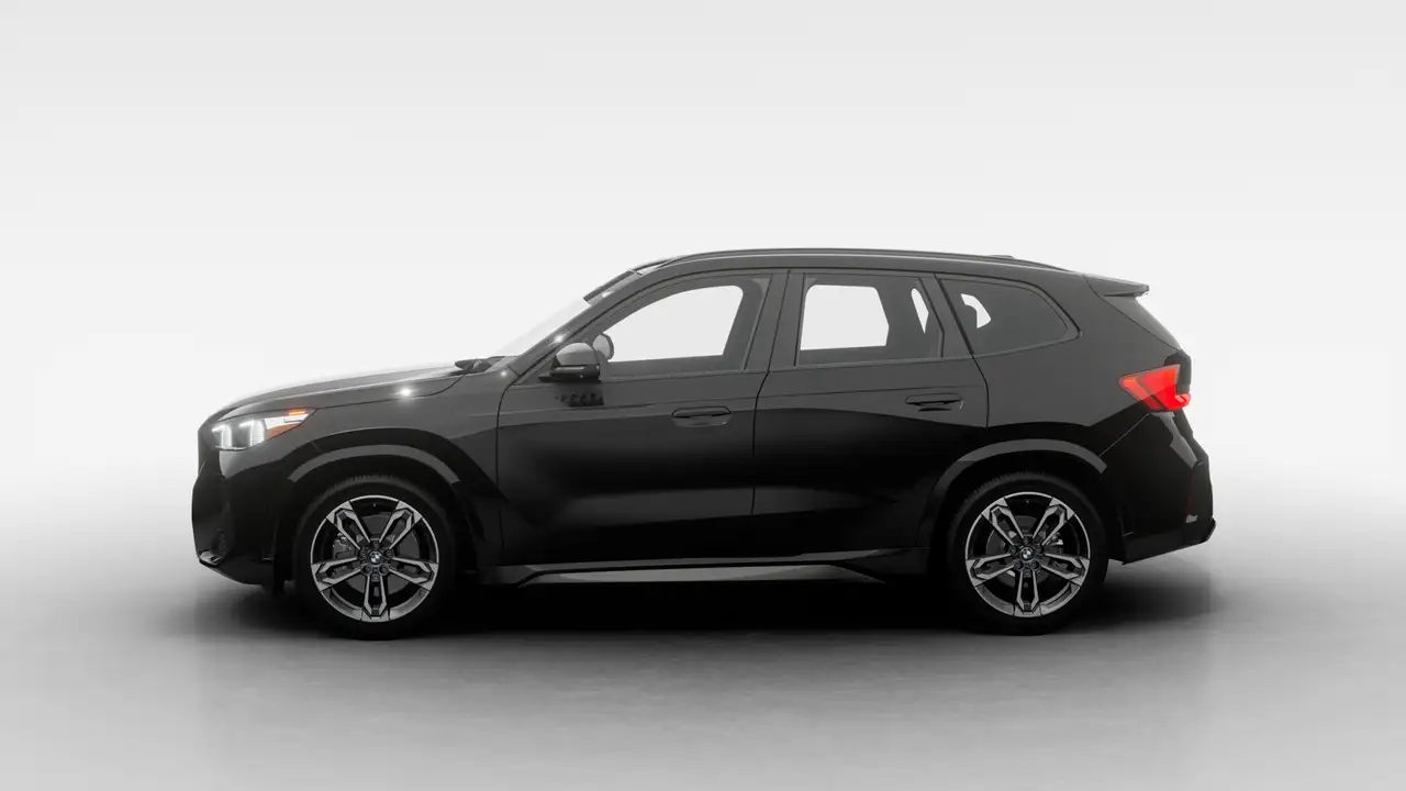 BMW X1 снимка BMW X1