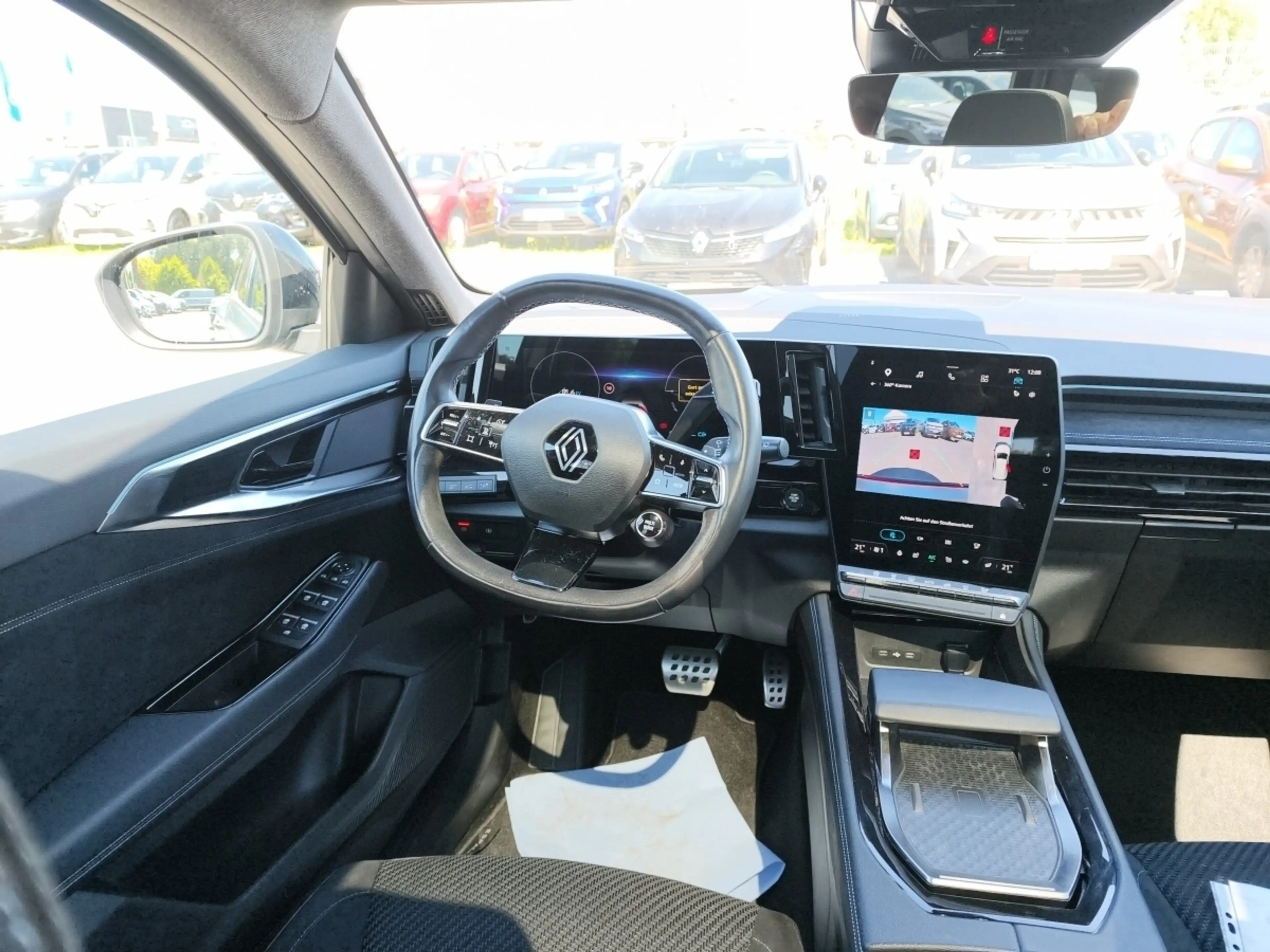 Renault Espace Esprit Alpine E-Tech Hybrid — photo 8