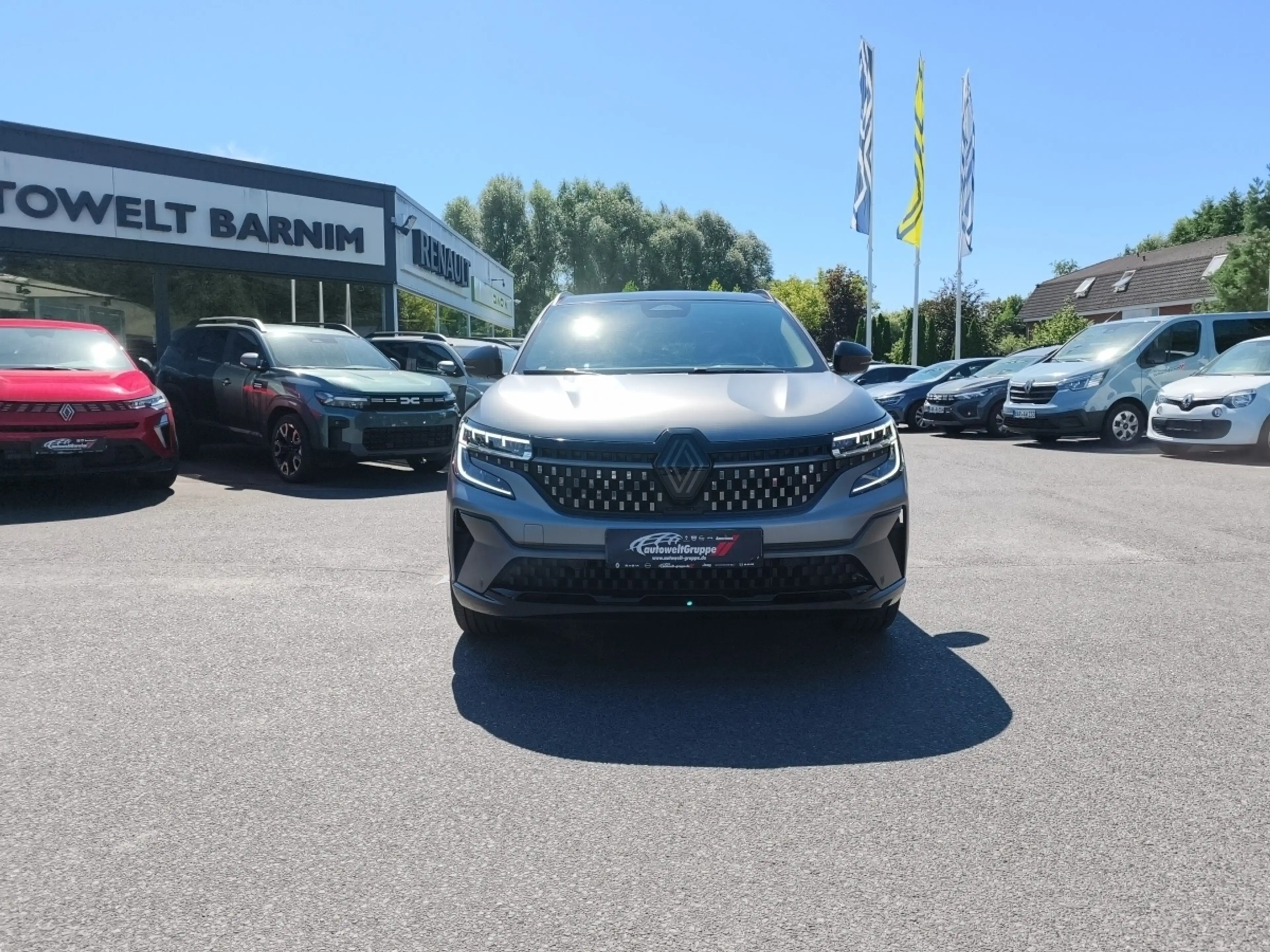 Renault Espace Esprit Alpine E-Tech Hybrid — photo 6
