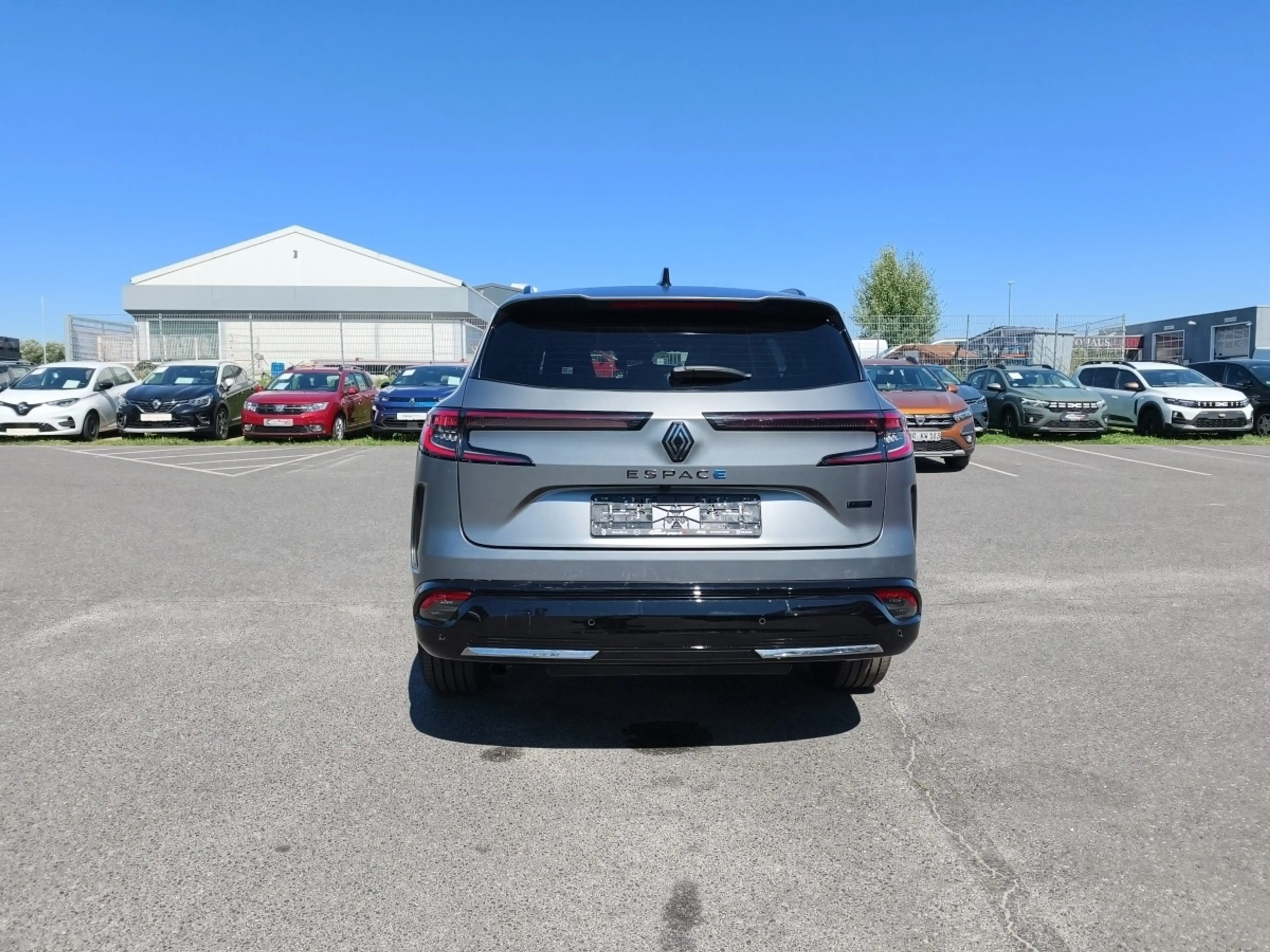 Renault Espace Esprit Alpine E-Tech Hybrid — photo 3
