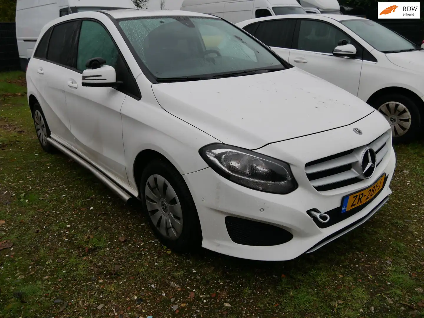 Mercedes-Benz B 220 d Ambition AUT AC  ENGINE DEFECT  **EX-POLITIE Weiß - 1