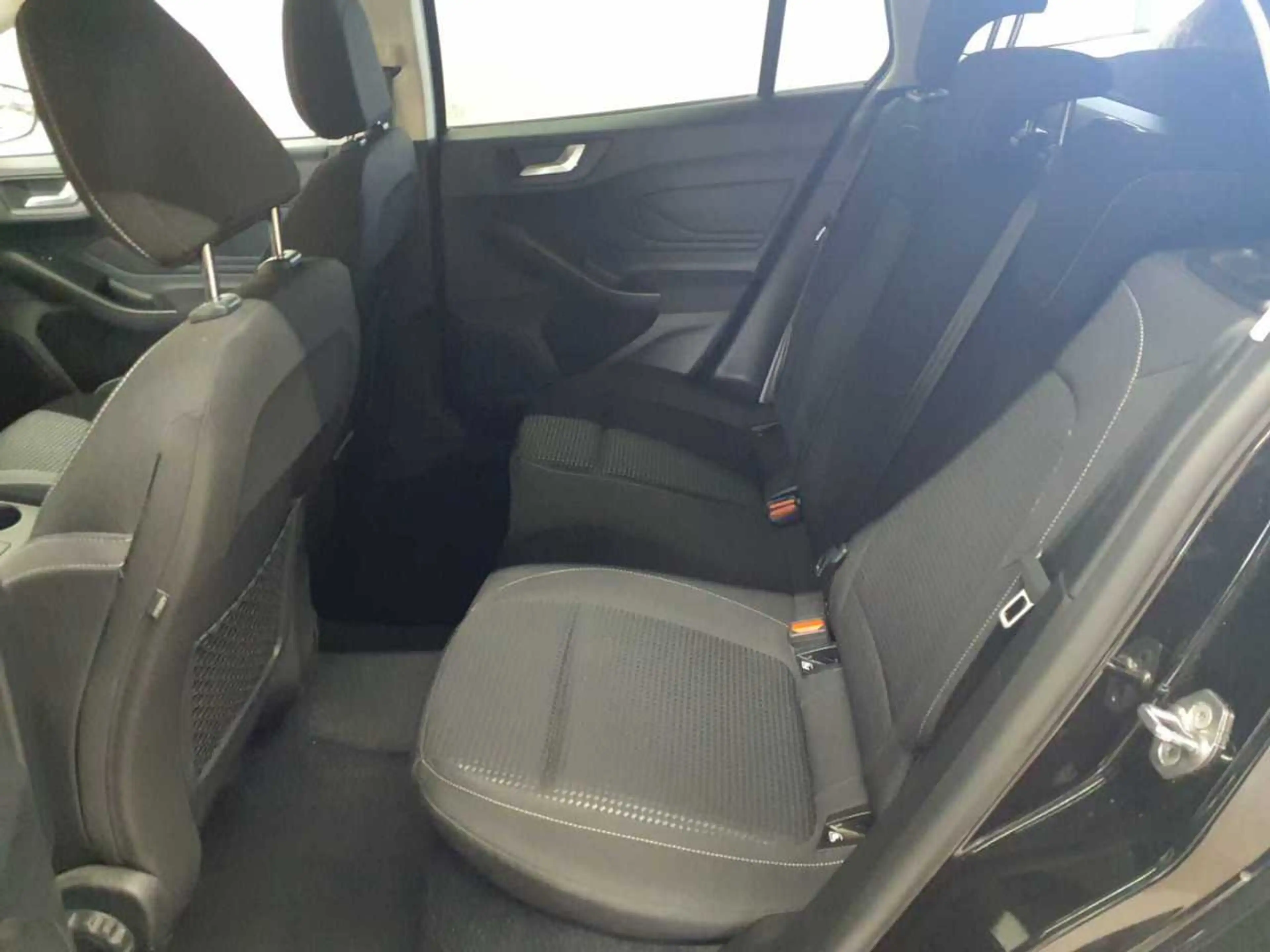 Ford Focus Focus Turnier 1.5 EB Aut. COOL&CONNECT — photo 14
