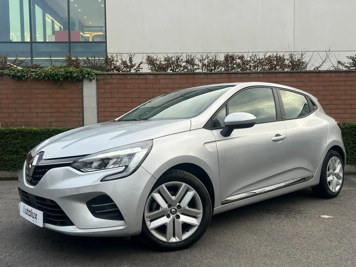 Renault Clio 1.6i E-TECH Hybrid - AUTOMATIQUE - 84.782 KM Gris - 1