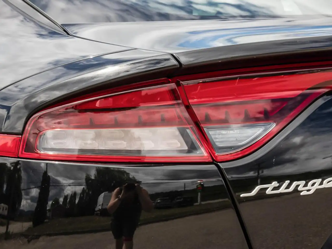 Kia Stinger photo Kia Stinger