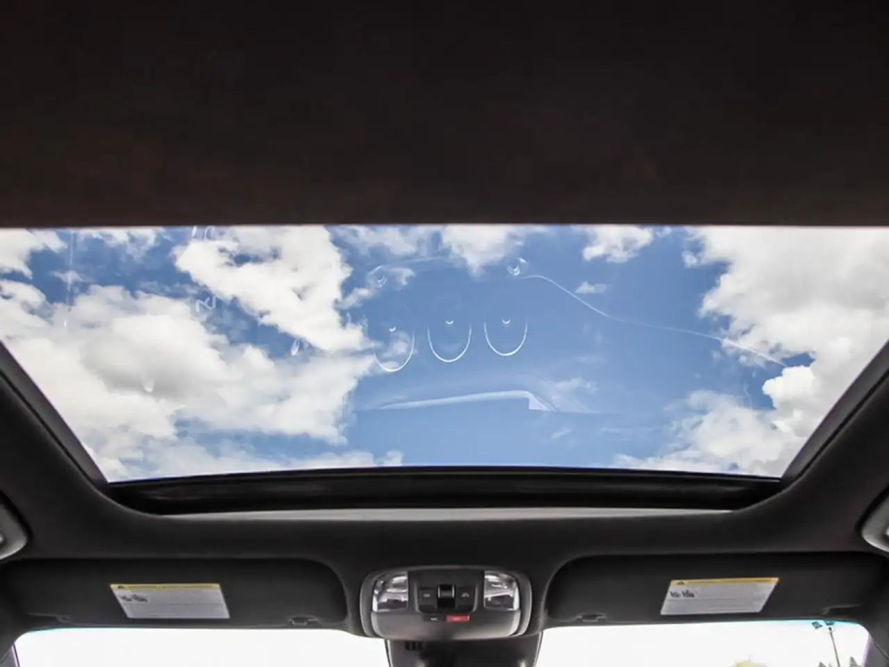 Kia Stinger photo Kia Stinger