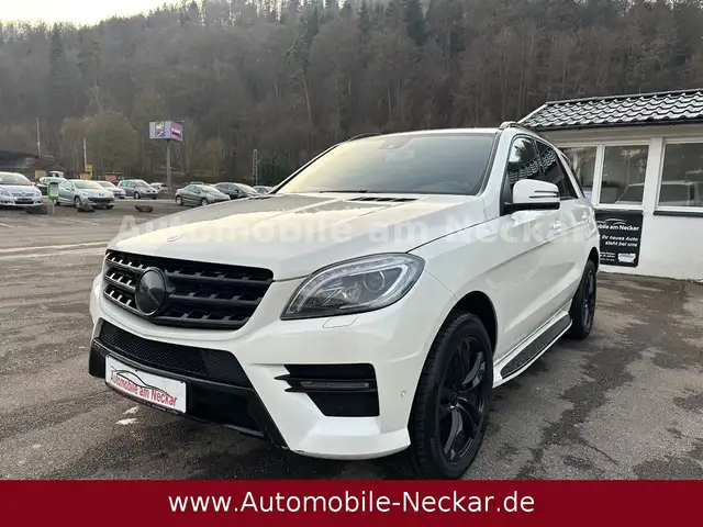 Mercedes-Benz ML 350 CDI BlueTec AMG Disigno-VOLLAUSSTATTUNG-