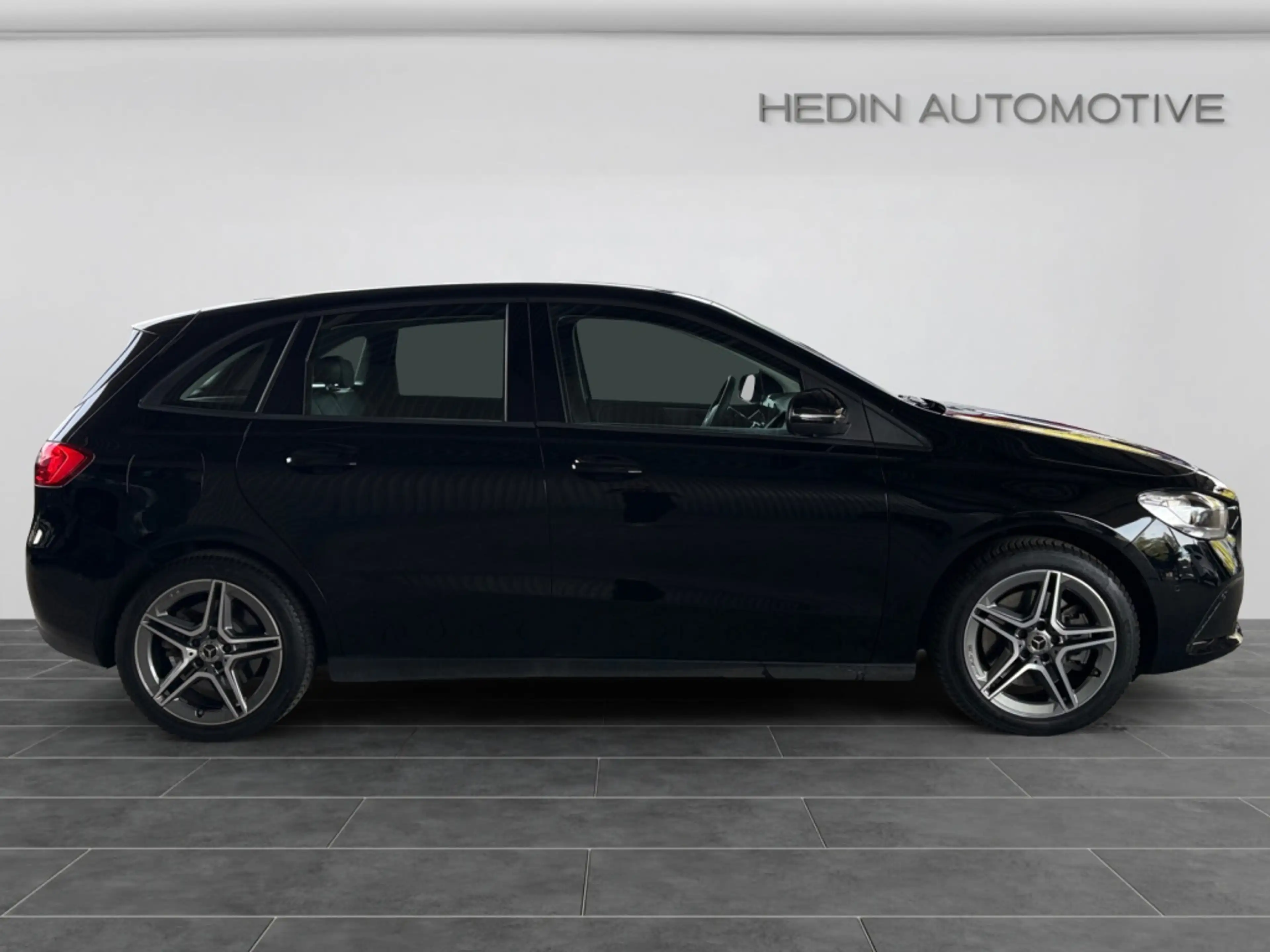 Mercedes-Benz B 250 e KAM|AHK|PTS|NAVI|CarPlay|SHZ|17"LM AMG| — photo 8