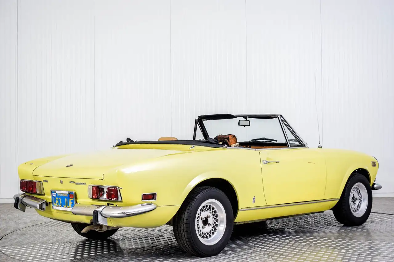 Fiat 124 Spider 1800, foto 2