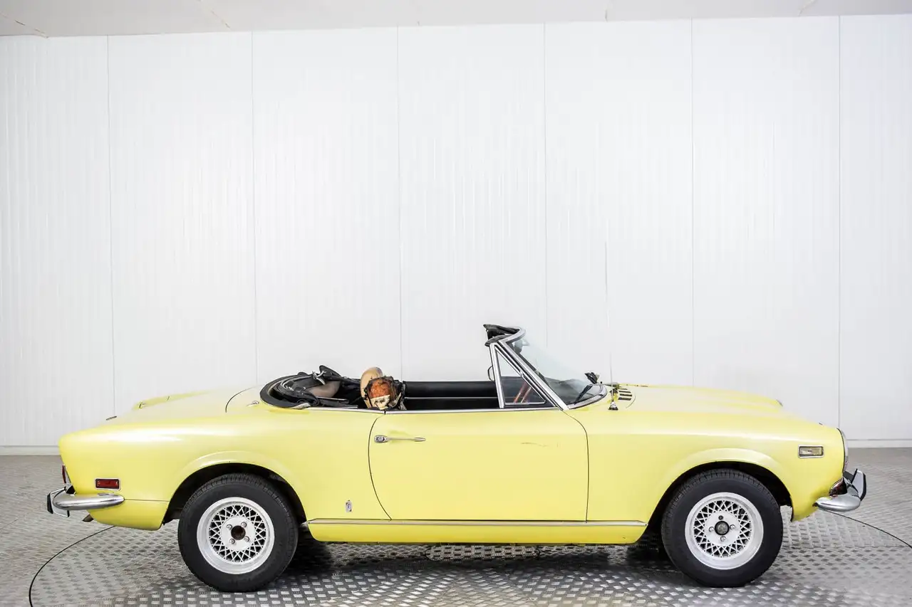 Fiat 124 Spider 1800, foto 4