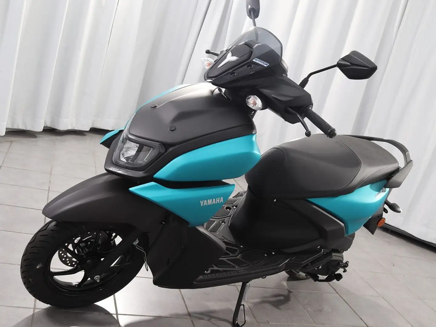 Yamaha RayZR 125 2025 nur 99 kg Vollgetankt ! Bleu - 1