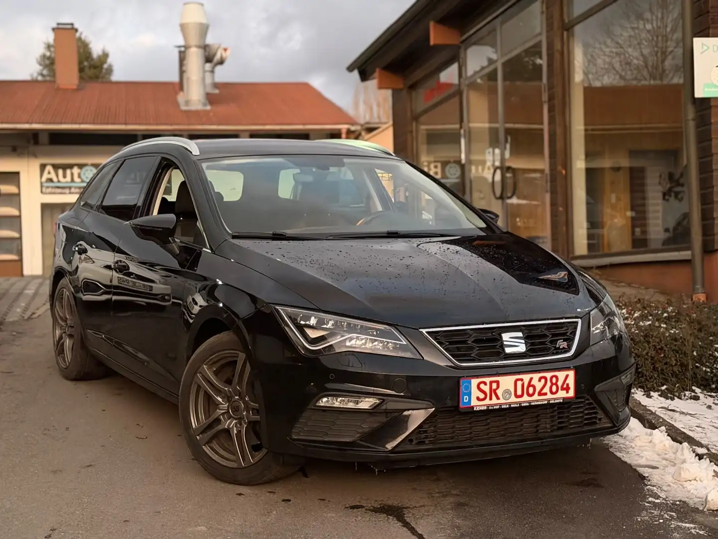 SEAT Leon ST FR LED DAB NAVI Schwarz - 2