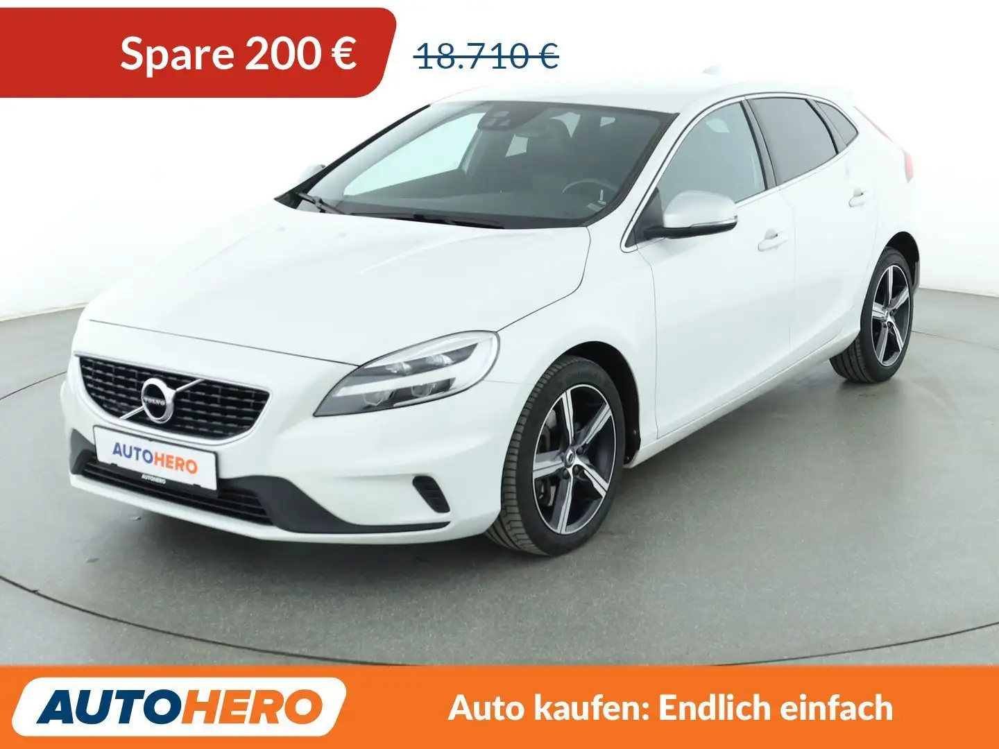 Volvo V40 2.0 D4 R-Design Aut.*NAVI*LED*TEMPO*CAM*PDC*SHZ* Blanc - 1