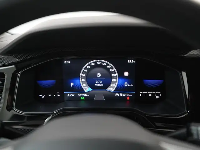 Volkswagen Polo view 8
