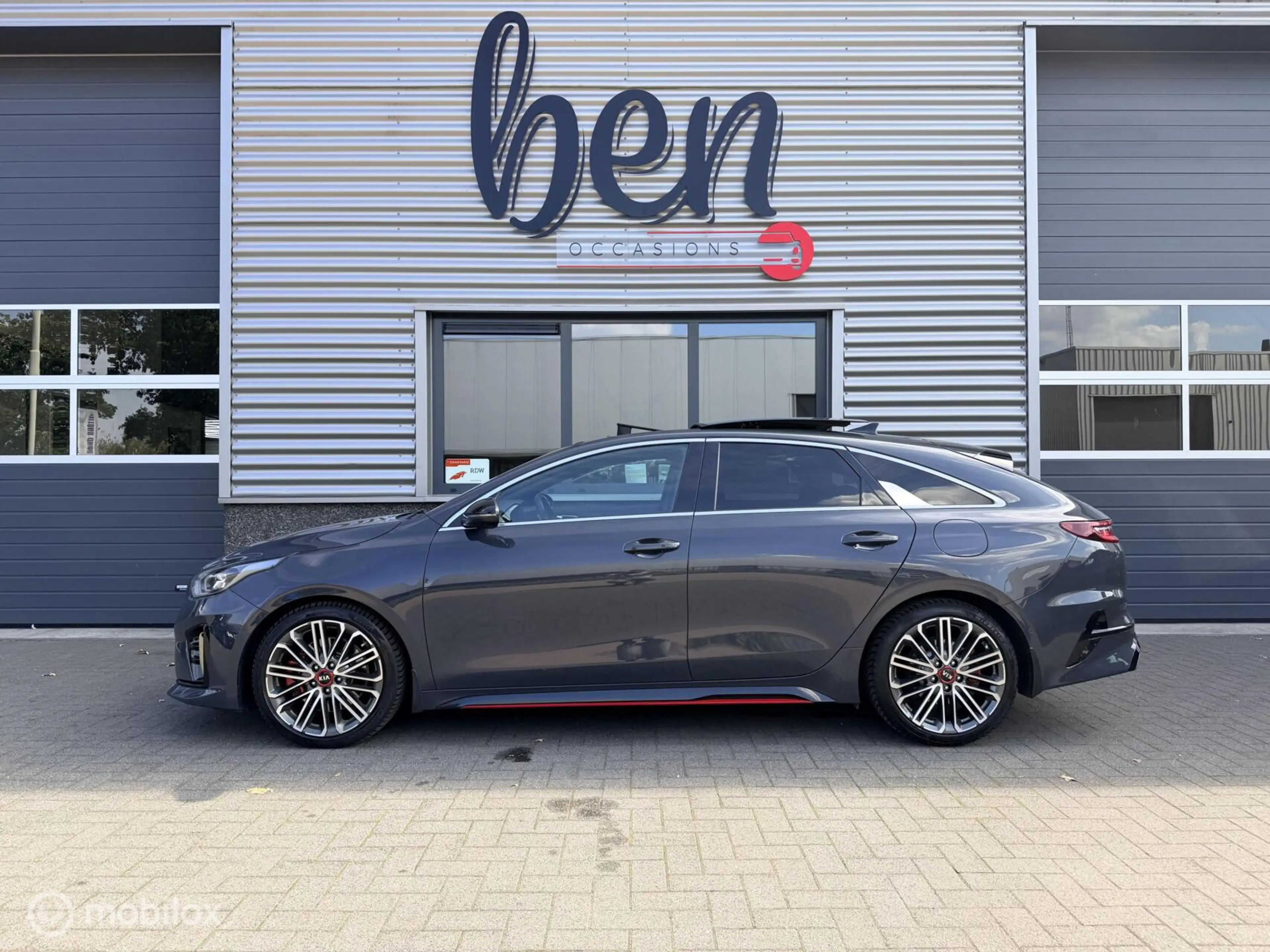 Kia ProCeed / pro_cee'd 1.6 T-GDI GT 1e Eigenaar 204PK PANO BOMVOLL!!! — photo 13