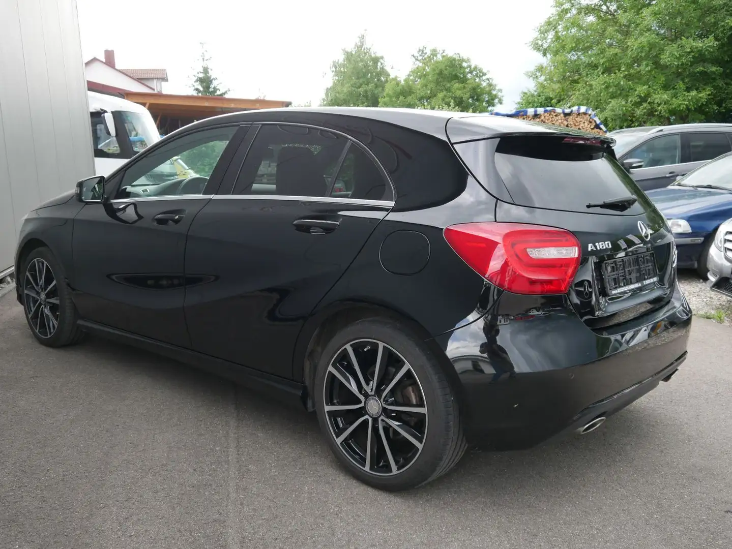 Mercedes-Benz A 180 2Style NAVI/BIXENON/PDC Schwarz - 2