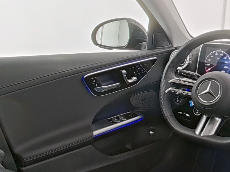 Mercedes-Benz C 220 d 4M AMG-Sport/DIGITAL/360/Night/Distr/HUD — photo 9