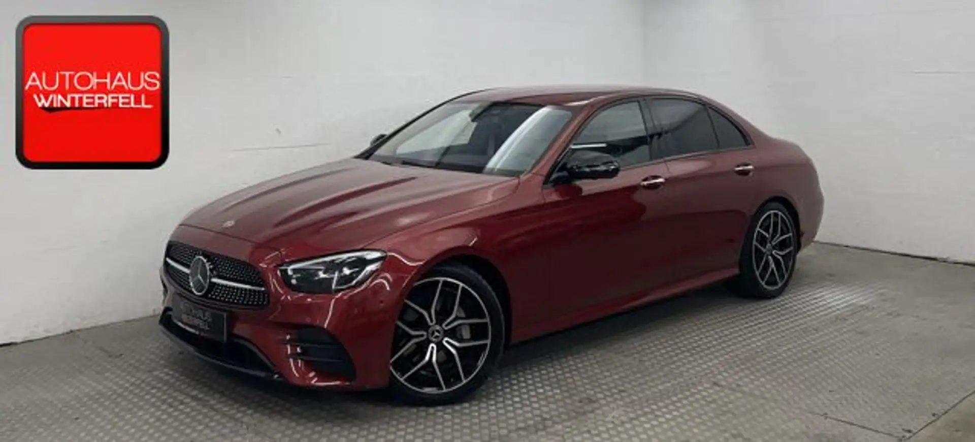 Mercedes-Benz E 400 d 4M AMG NIGHT MEMO+ABC+HUD+360+MASSAGE+ crvena - 1