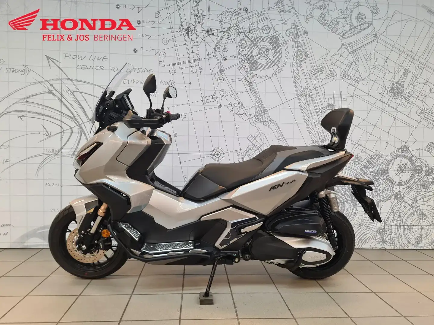 Honda ADV 350 Gris - 2