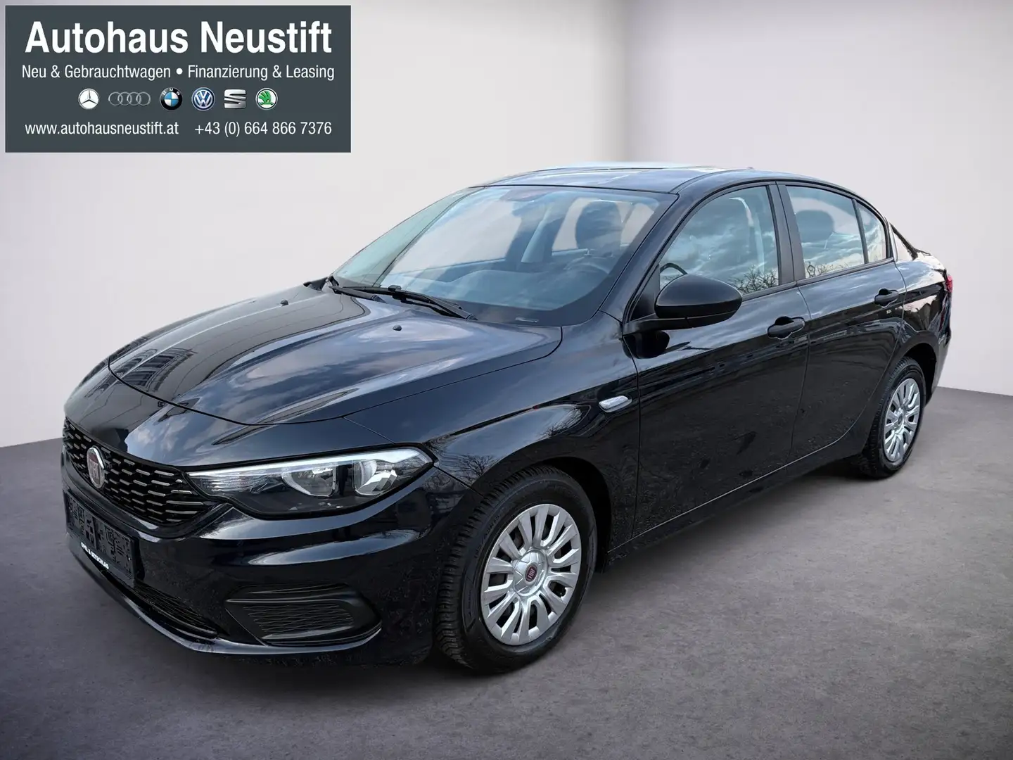 Fiat Tipo 1,4 95 Pop *Erstbesitz* Zwart - 1