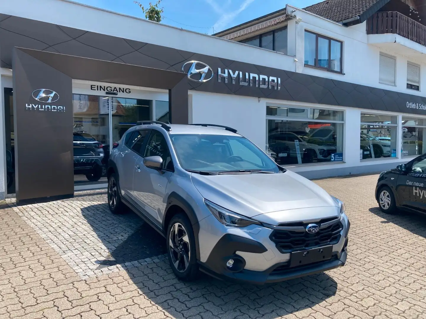 Subaru Crosstrek 2.0ie Active Lineartronic Silber - 2