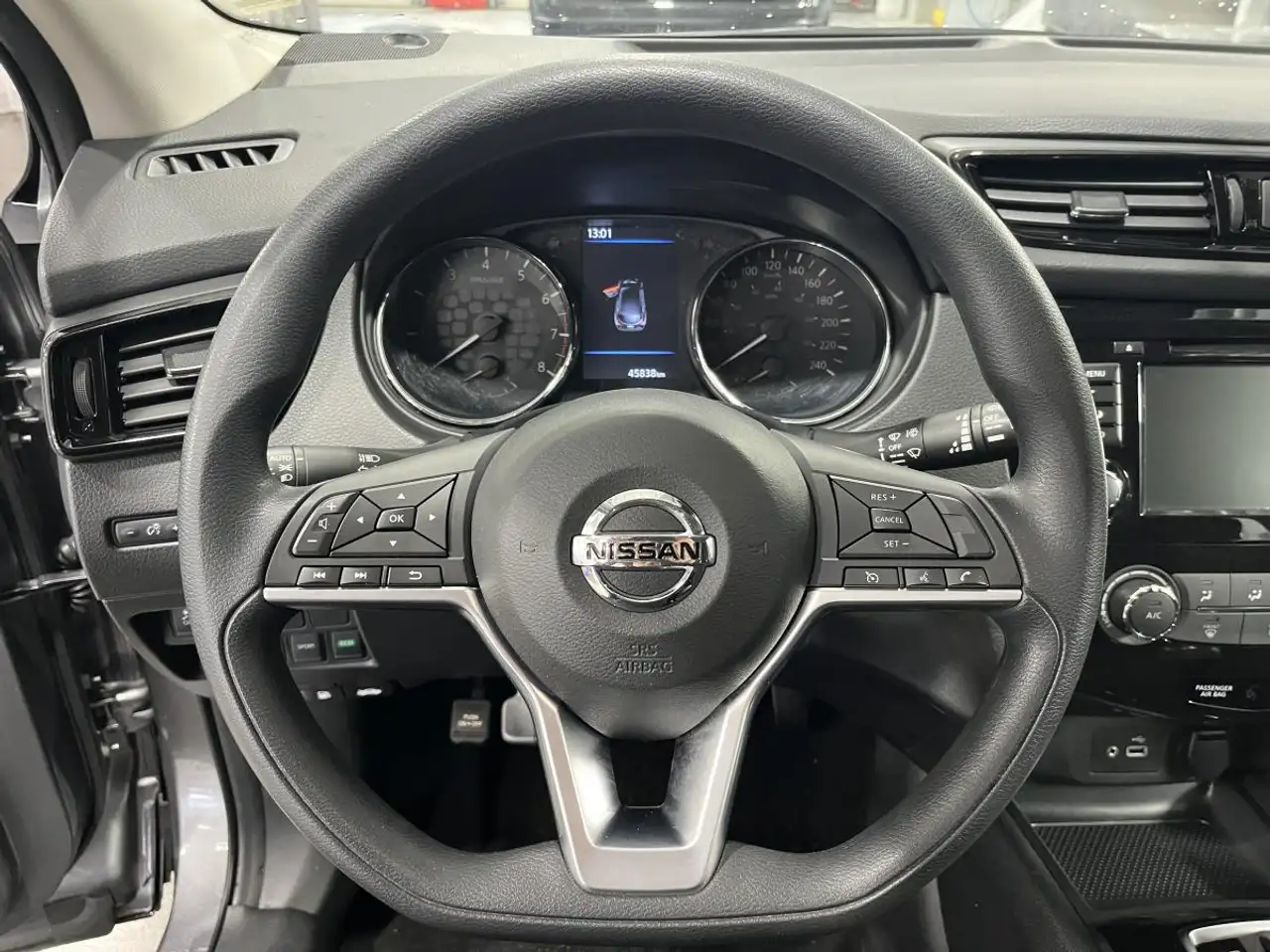 Nissan Qashqai снимка Nissan Qashqai