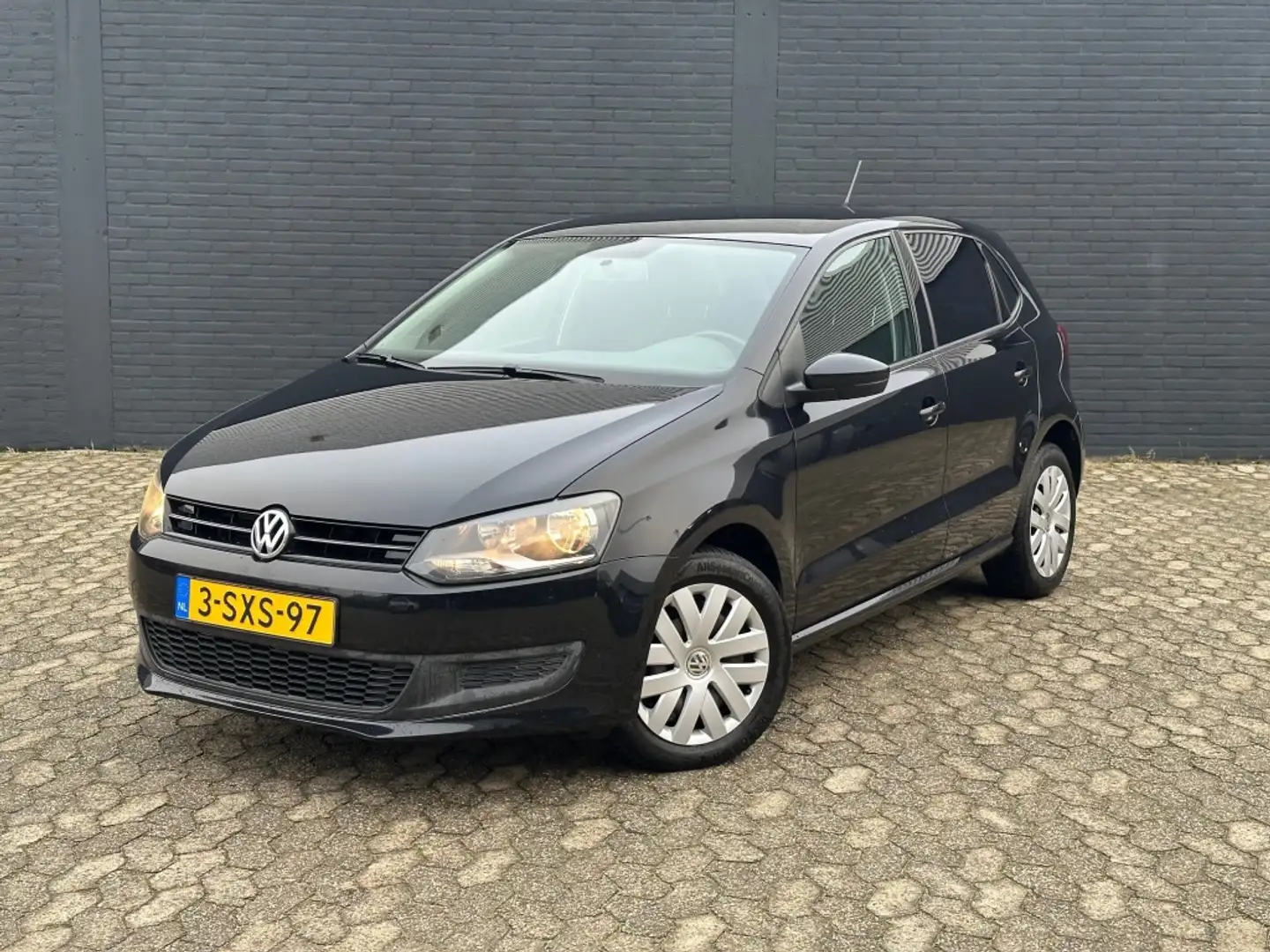 Volkswagen Polo 1.2 TSI 90pk, 5 Deurs, Airco, Perfect Onderhouden Schwarz - 1
