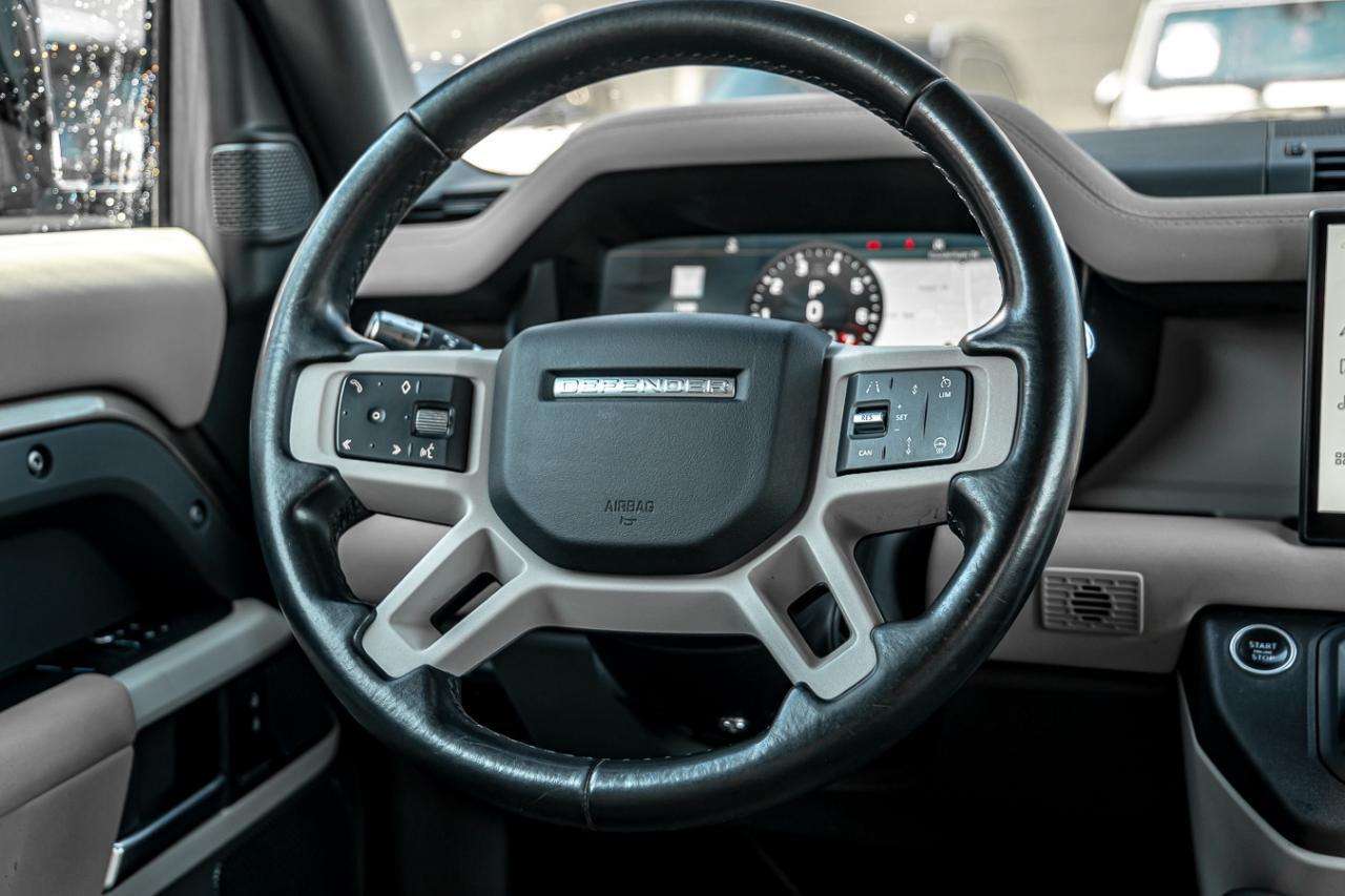 2022 Land Rover Defender X-DYNAMIC SE 90 AWD| CLEAN CARFAX | ONE OWNER | PA thumb 27