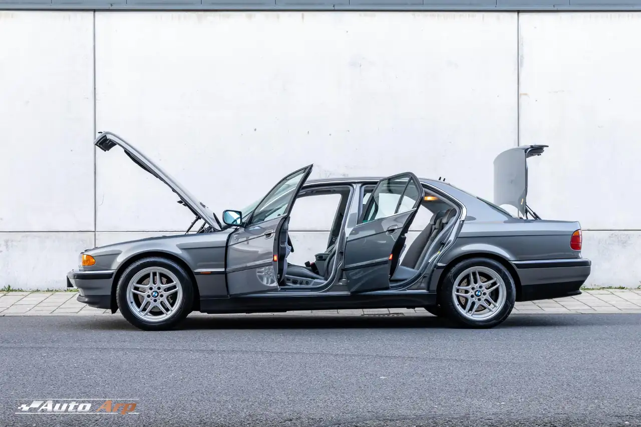BMW 740 7-serie 740i, foto 8