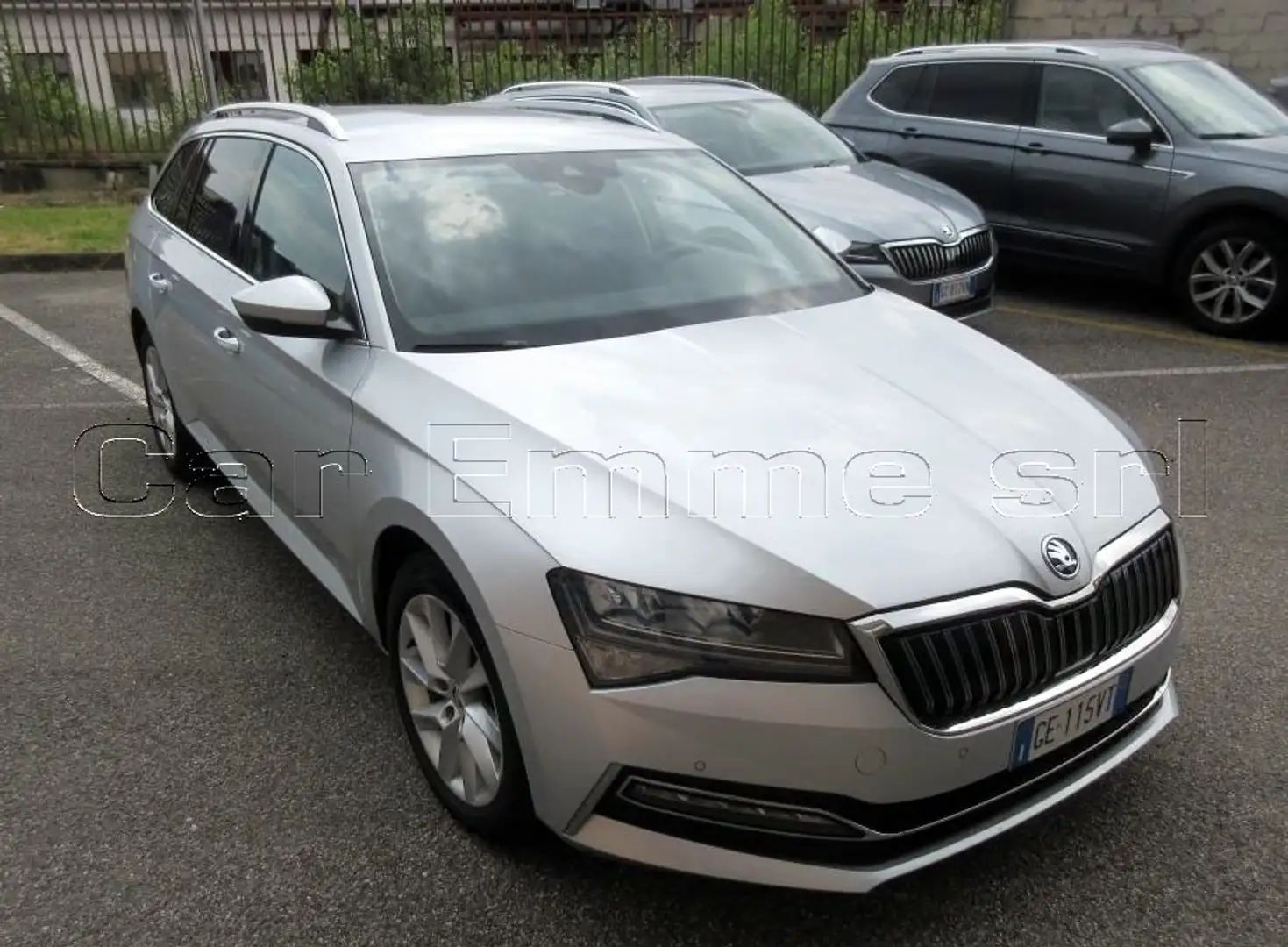 Skoda Superb Wagon iV 1.4 TSI phev Executive DSG Argento - 1
