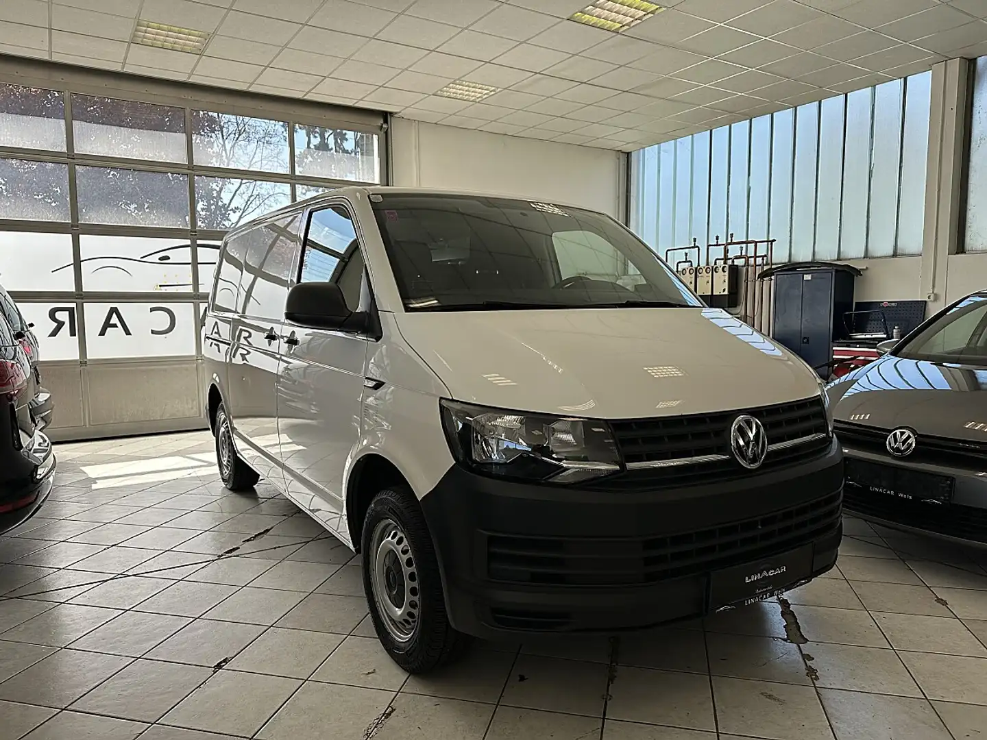 Volkswagen T6 VW Kastenwagen TDI Transporter MwSt.ausweisbar Weiß - 1