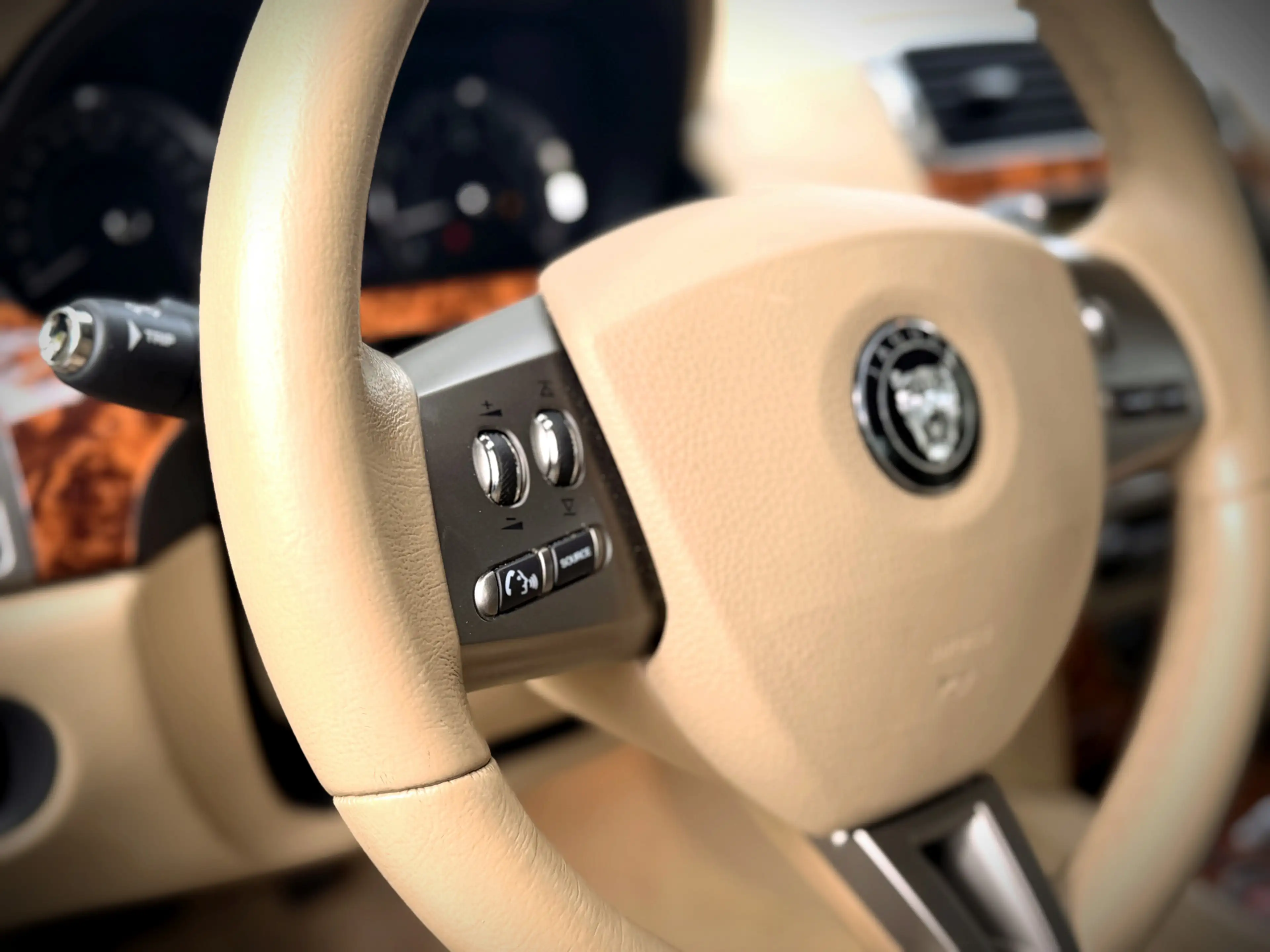 Jaguar XK 4.2 V8 Coupé / BTW-AUTO / YOUNGTIMER / TOP! — photo 13